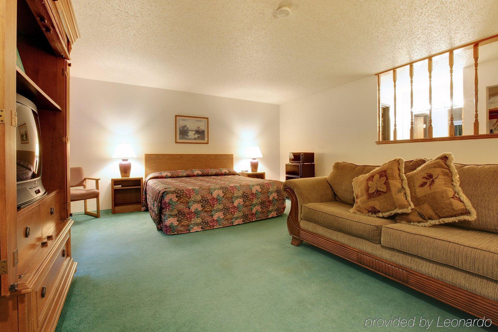Americas Best Value Inn & Suites Cassville Roaring River Pokoj fotografie